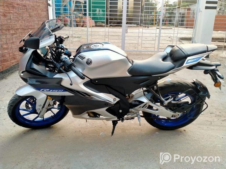 Yamaha R15 M R15M BA7 2023