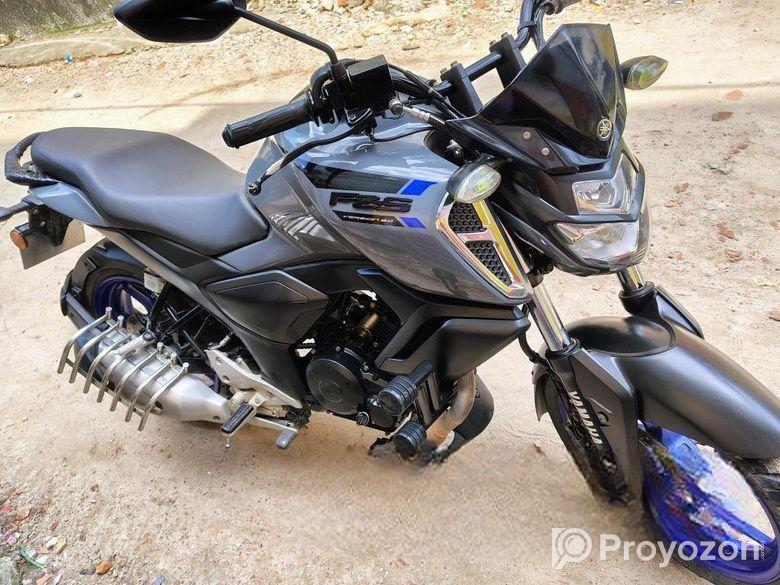 Yamaha FZS V3 . 2023