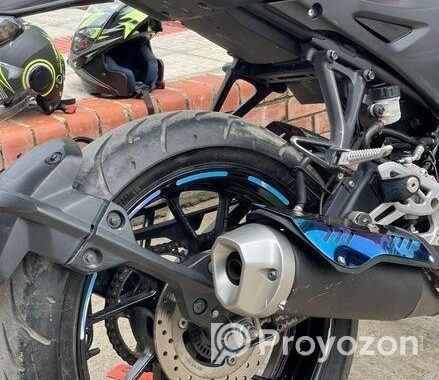 Yamaha R15 V4 . 2022