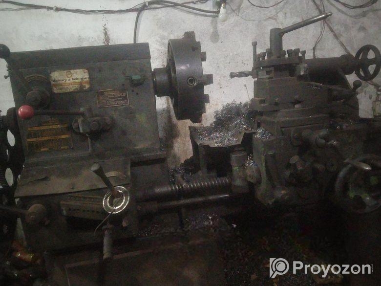 sare 4 fiti indiyan lathe machine