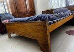 মাত্র ৬ মাস ব্যবহৃত খাট বিক্রি হবে