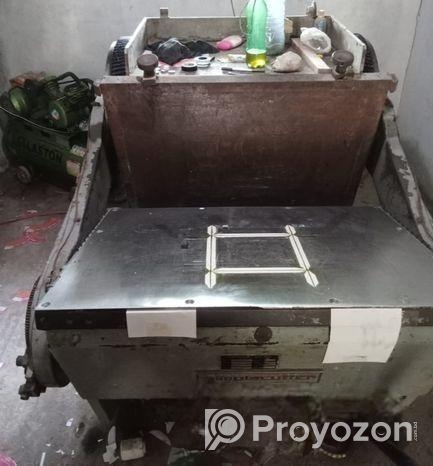 ডাই কাটিং মেশিন