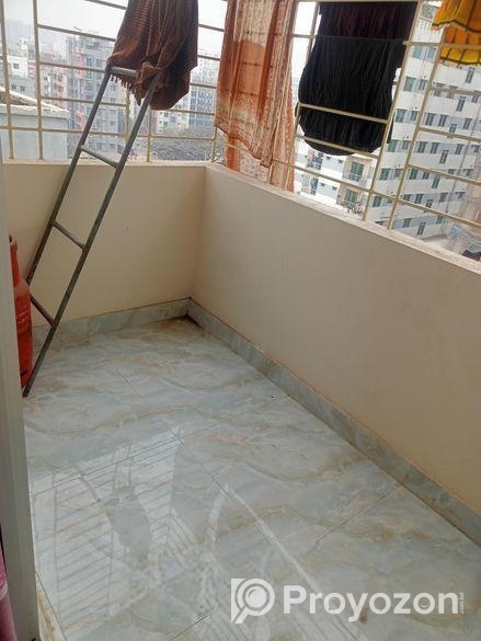 SOUTH FACING 1ST FLOOR USED FLAT FOR SALE @ 880 SF