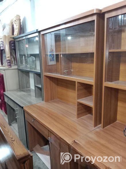 VIP পড়ার টেবিল