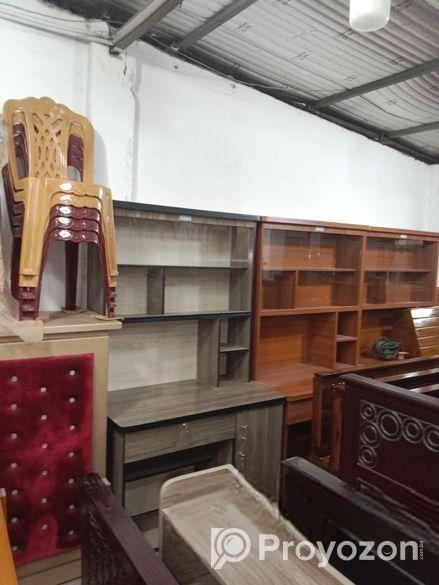 VIP পড়ার টেবিল