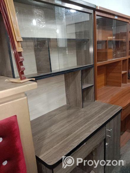 VIP পড়ার টেবিল