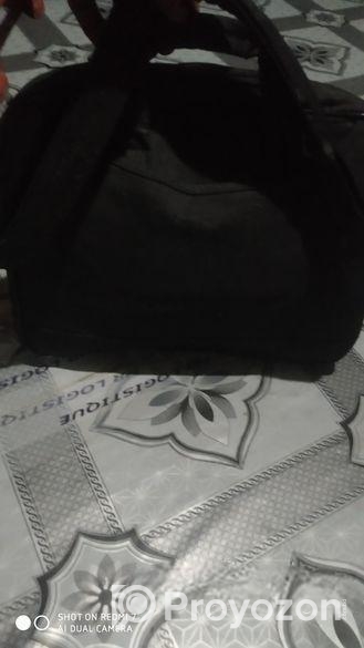 একটা ভারতীয় ব‍্যাগ বিক্রি করা হবে