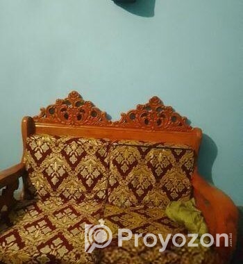 ৫ সিটের সোফা সেট বিক্রি হবে