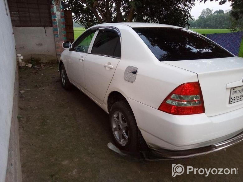 Toyota Corolla . 2001