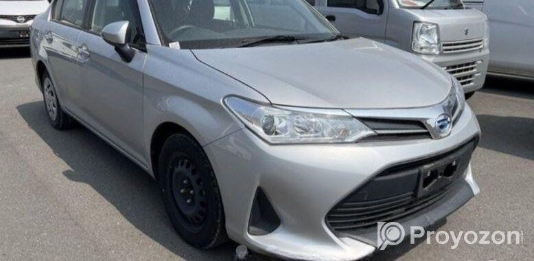 Toyota Axio EX Silver 3.5/152k 2021
