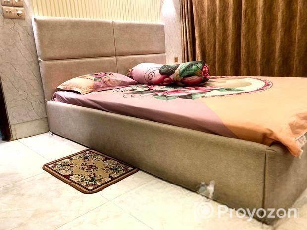 বিক্রয় চলছে – গর্জন কাঠের ফিনিশড খাট!