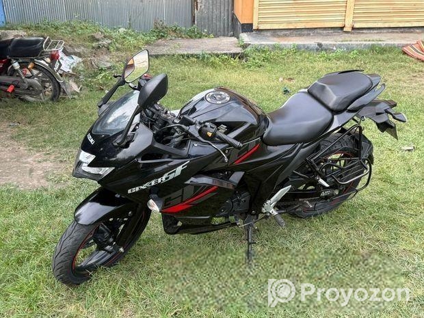 Suzuki Gixxer SF , 2022