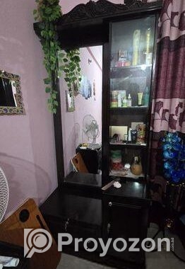 পুরাতন ড্রেসিং টেবিল বিক্রয় হবে
