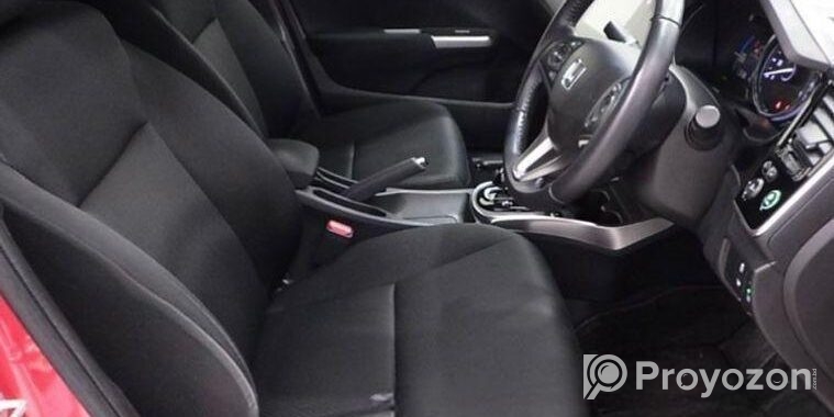 Honda Grace LX Red 4/61000 km 2020