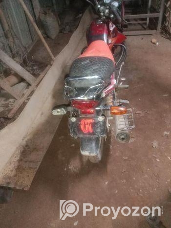 Bajaj Discover 100 . 2000