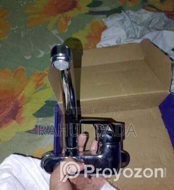 Axtra sink mixer