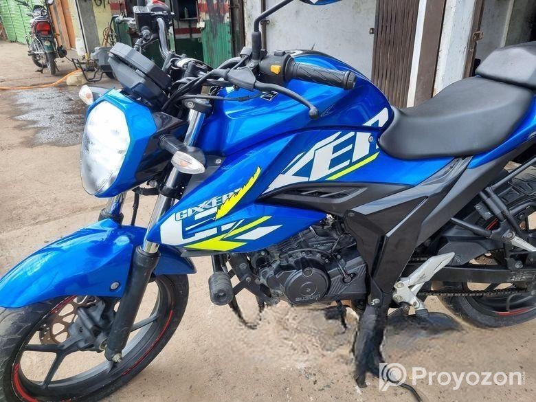 Suzuki Gixxer Dual Tone . 2022