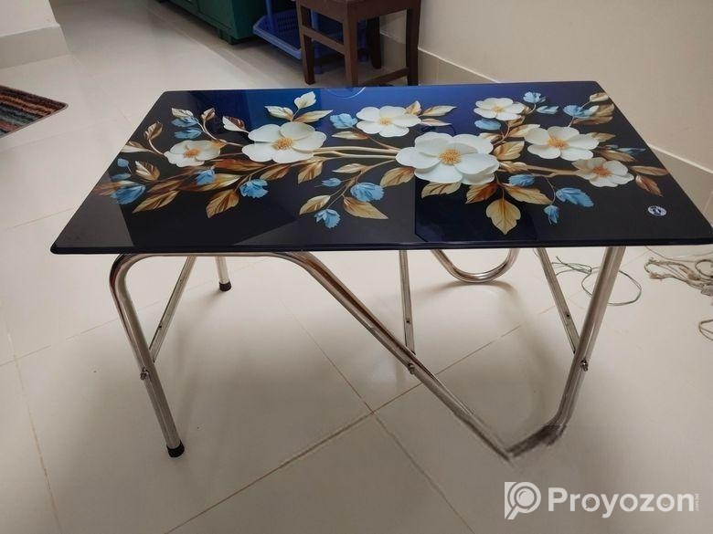 টি টেবিল বিক্রি হবে