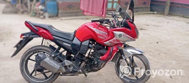 Yamaha Fazer . 2016
