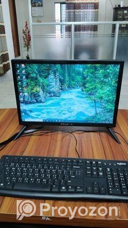 ডেক্সটপ মনিটর সহ