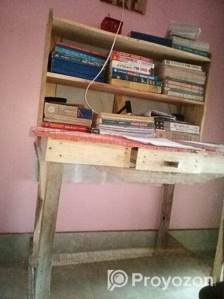 ফ্রেশ টেবিল চেয়ার বিক্রি করবো