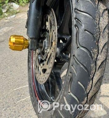 Yamaha R15 . 2020