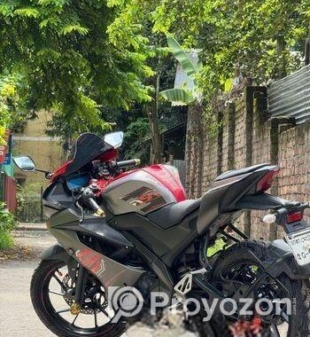Yamaha R15 . 2020