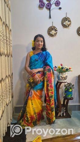 সিল্ক মোম বাটিক শাড়ি।