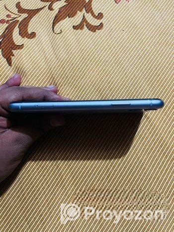 Apple iPhone 11 (Used)