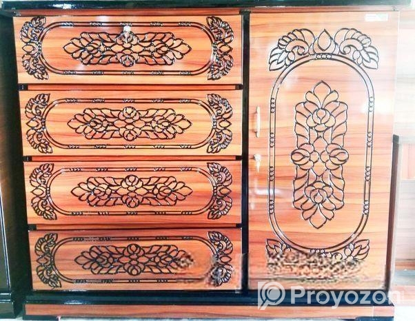 ওয়ারড্রব বিক্রি হবে