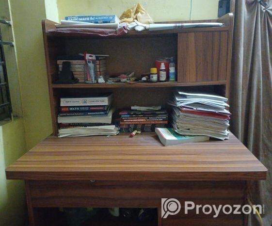 টেবিল বিক্রি