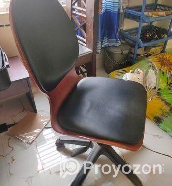 360° Rotating Study/office Chair