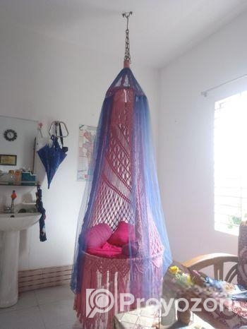 বউ দোলনা