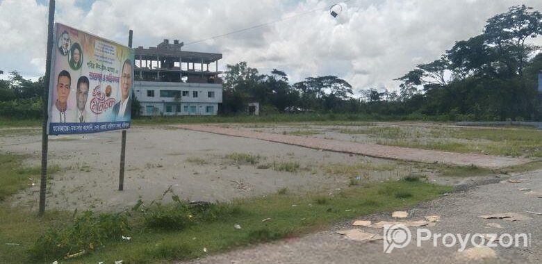 Land Sells