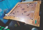 Carrom board