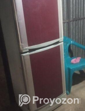 আরজেন্ট ফ্রিজ বিক্রি করবো