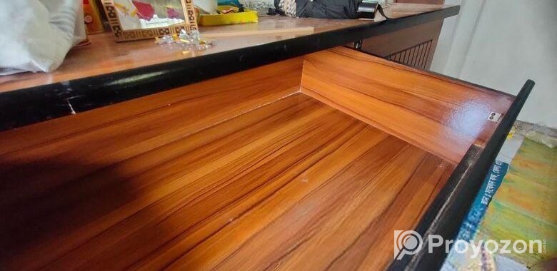 Wardrobe new Condition