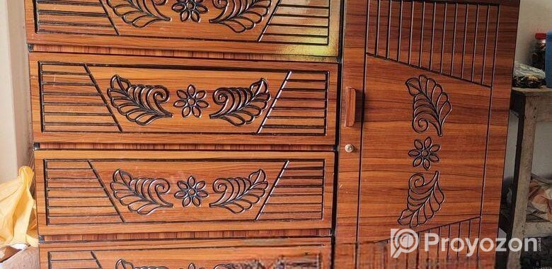 Wardrobe new Condition