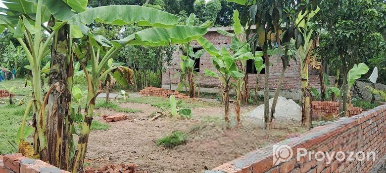 বিমানবন্দর সংলগ্ন এলাকায় প্লট বিক্রি