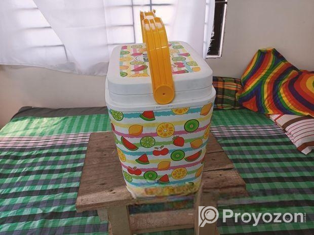 মিনি ফ্রিজ বিক্রি হবে