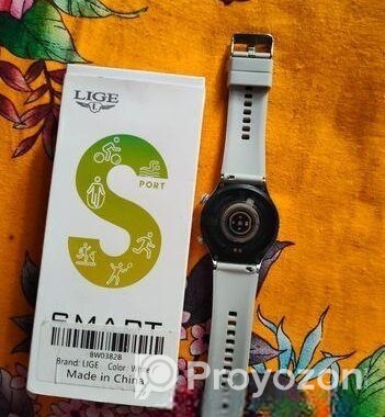Smartwatch for sale