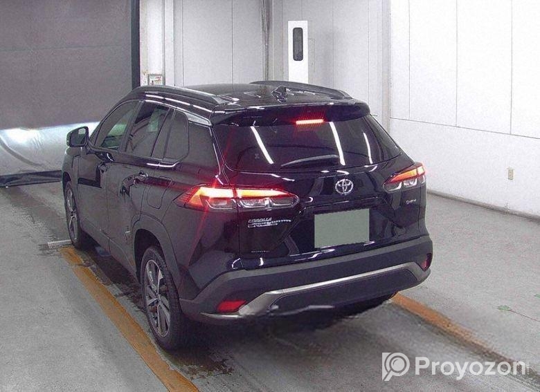 Toyota Corolla Cross Z Black 5/12 km 2025