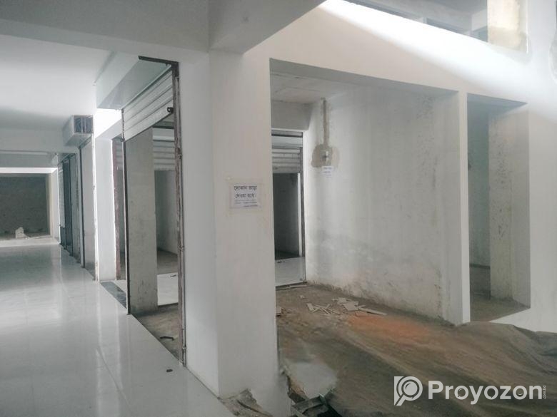 দোকান ভাড়া দেওয়া হবে