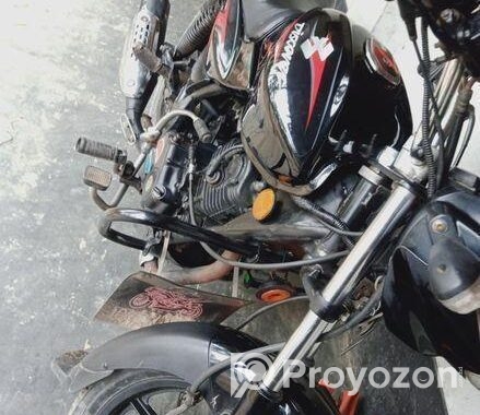Bajaj Discover 125 Motorbik 2010