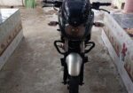 Bajaj Pulsar 150 . 2016