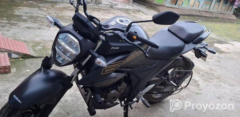 Suzuki Gixxer 250 . 2025