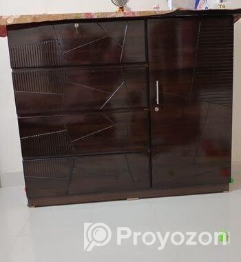 Wardrobe sell