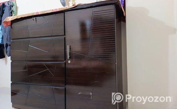 Wardrobe sell
