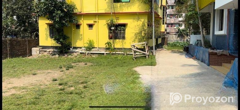 নোয়াখালী মাইজদী জেলা শহরের প্রাণকেন্দ্রে জায়গা বিক্রয়