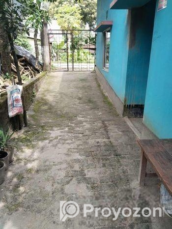 বাড়িসহ জমি বিক্রি হবে